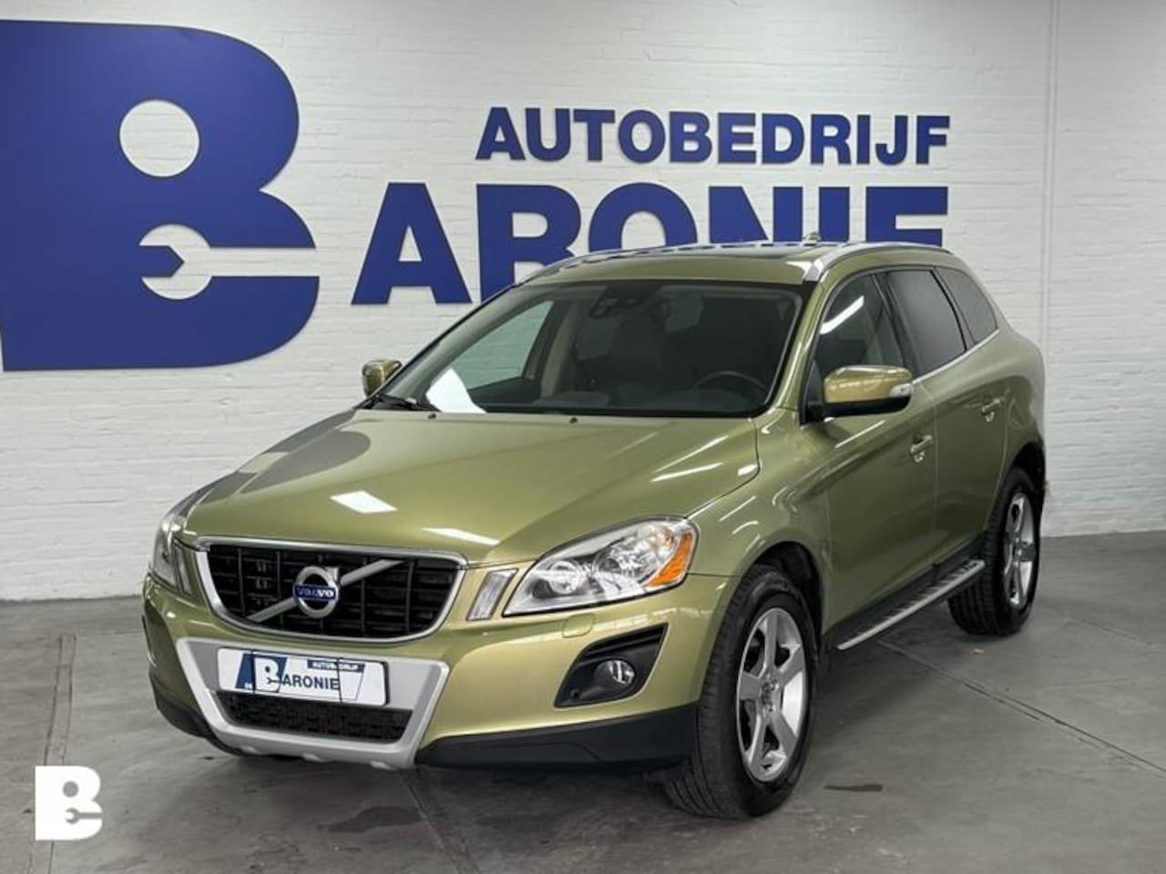 Volvo XC60 - 3.0 T6 AWD Summum, youngtimer - AutoWereld.nl