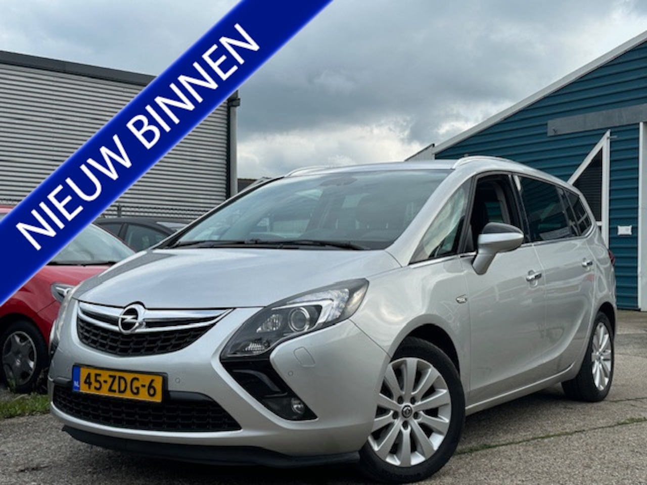 Opel Zafira Tourer - 1.4T Cosmo Aut6 | ECC | LMV | 5P - AutoWereld.nl