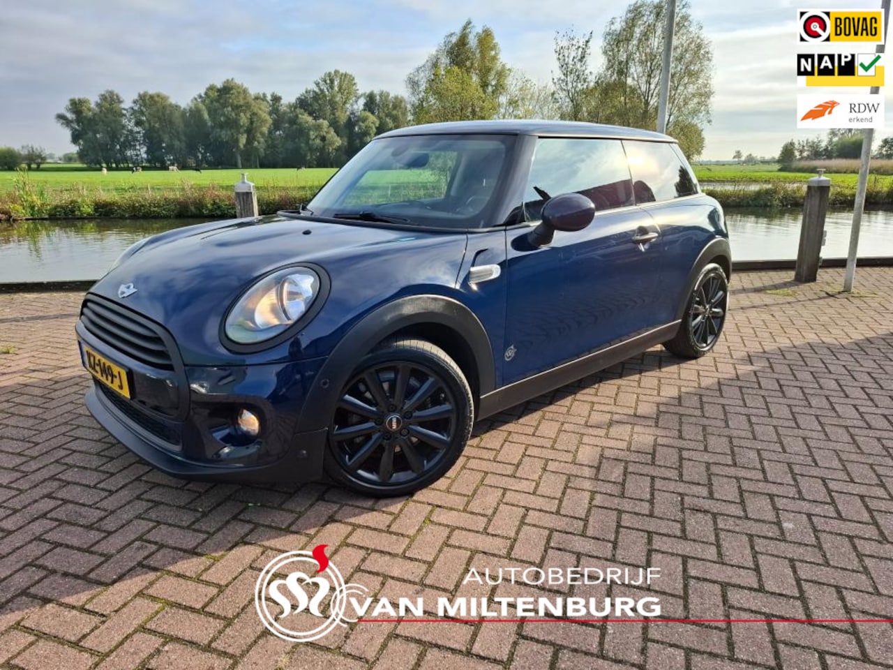 MINI Cooper - Mini 1.5 Business Clima Cruise Navi Pdc - AutoWereld.nl