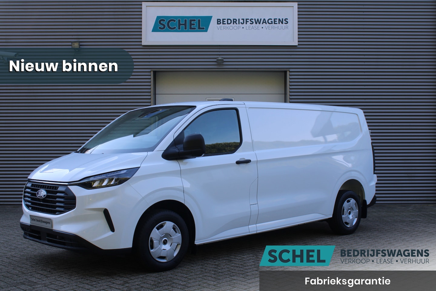 Ford Transit Custom - 320 2.0 TDCI L2H1 Trend 136pk - Carplay - Android - LED koplampen - Verwarmd stuurwiel - S - AutoWereld.nl