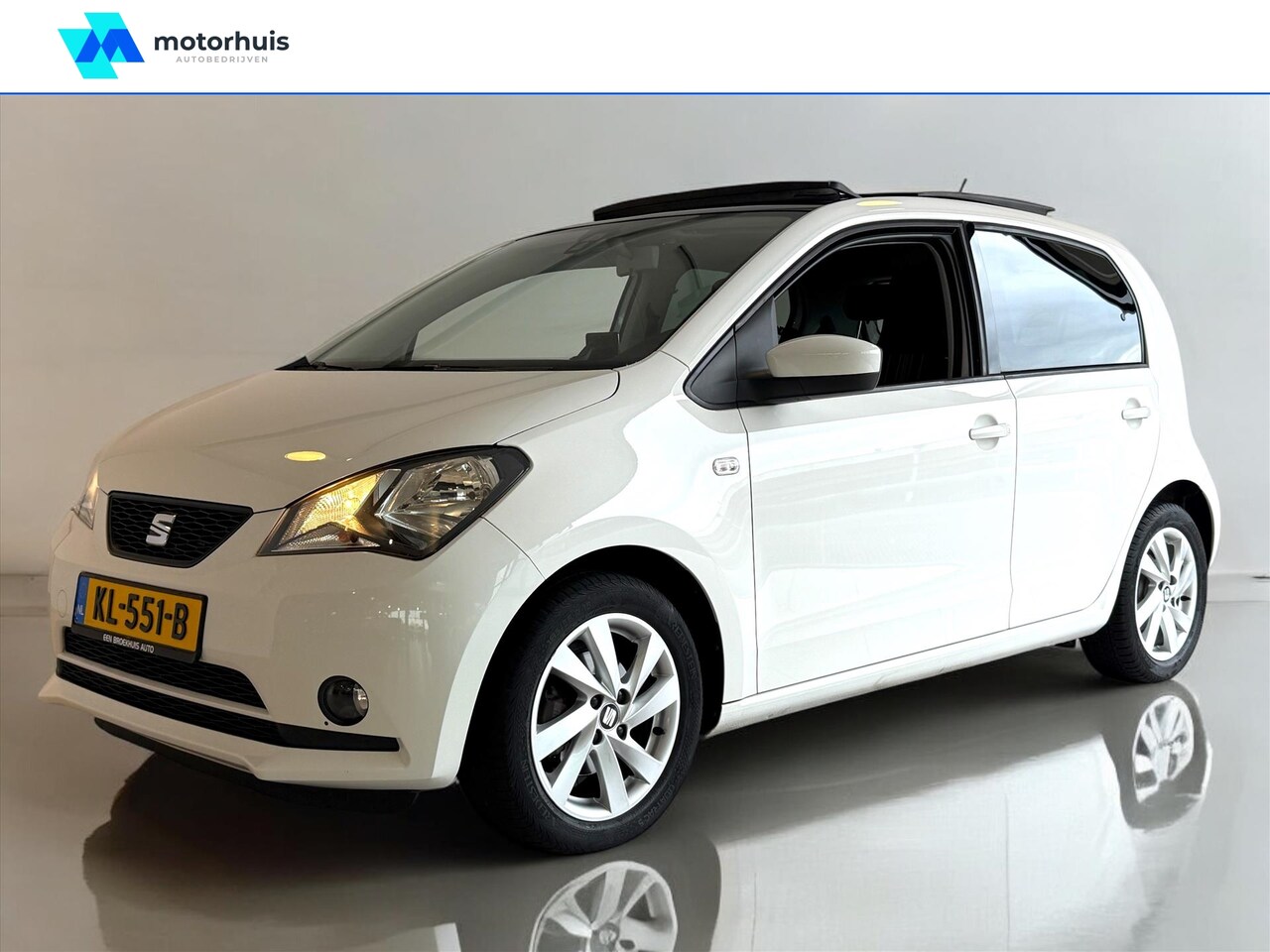 Seat Mii - 1.0 MPI 60pk Ecomotive 5D Sport Connect SEAT SOUND PDC SCHUIFDAK LMV NAVI - AutoWereld.nl