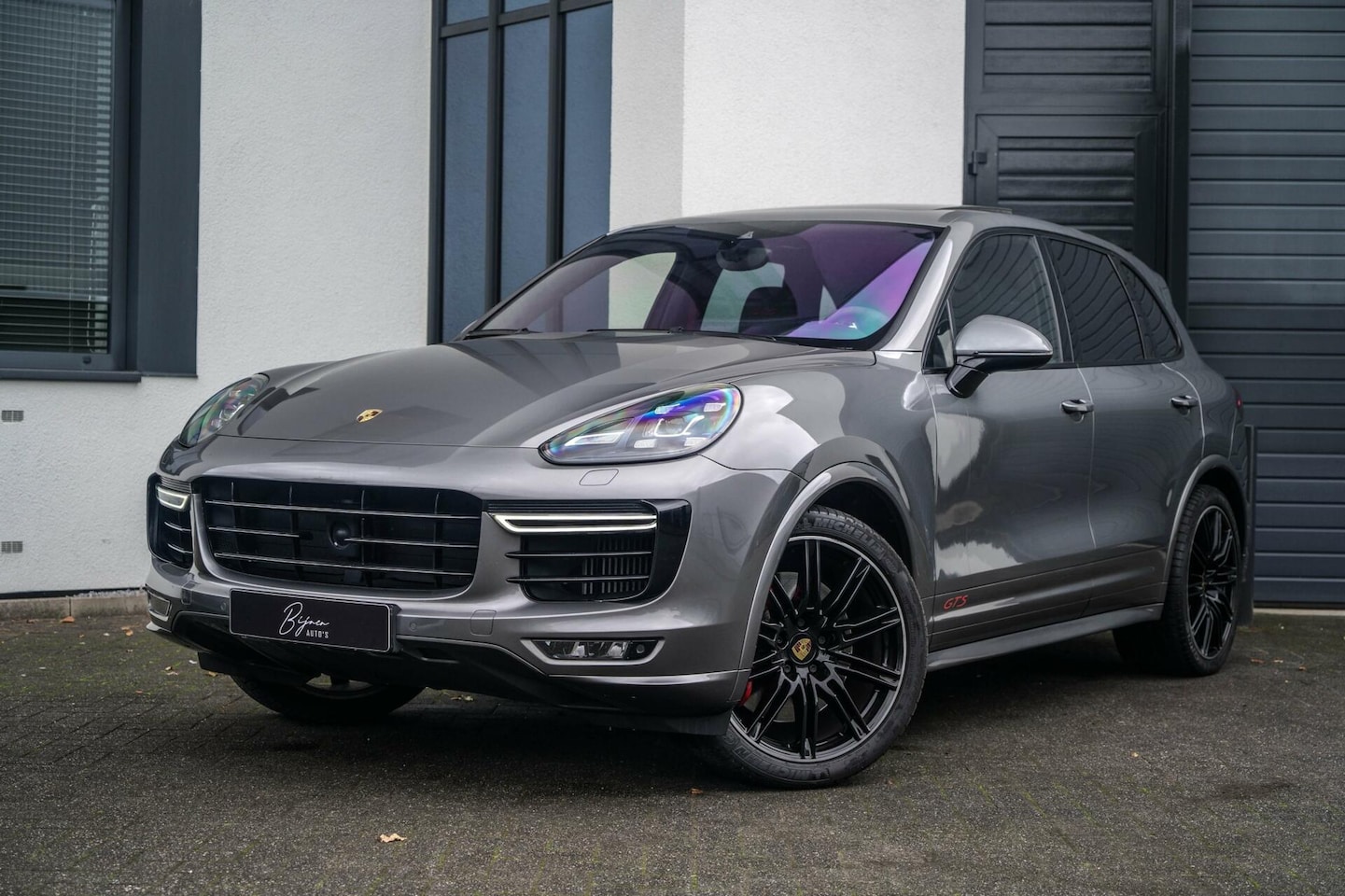 Porsche Cayenne - 3.6 GTS PANO / CAMERA / LUCHTVERING - AutoWereld.nl