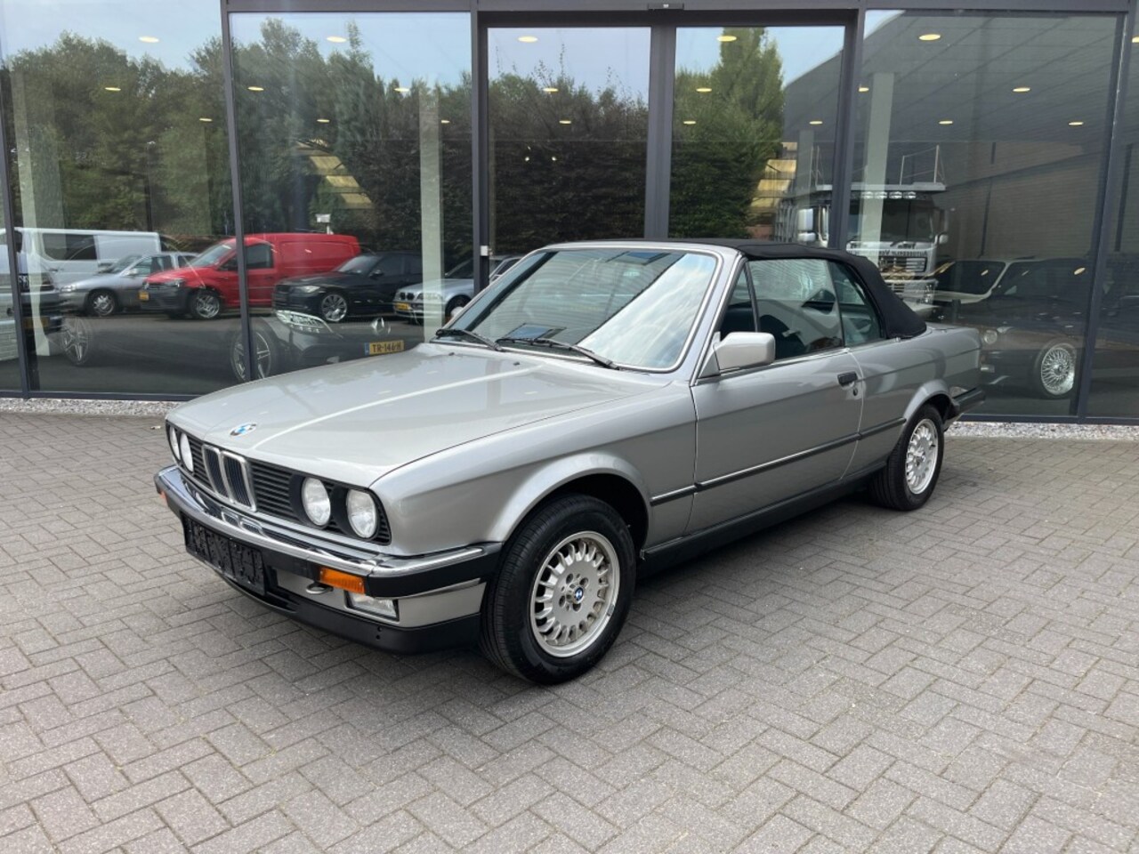 BMW 3-serie Cabrio - 325I Cabrio Automaat, Collectors Item - AutoWereld.nl