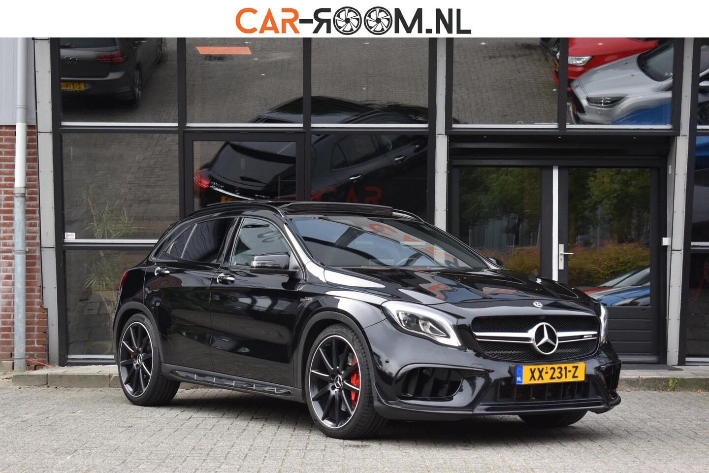 Mercedes-Benz GLA-Klasse - AMG 45 4MATIC Premium Plus Pano Leder Camera GLA45 - AutoWereld.nl