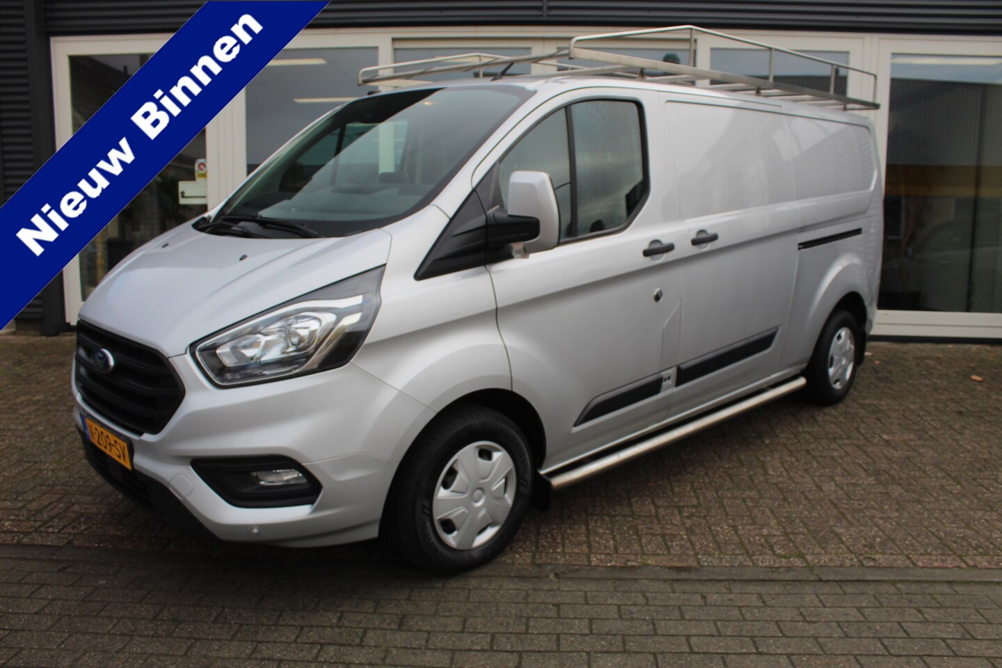 Ford Transit Custom - 300 2.0 TDCI L2H1 Trend 300 2.0 TDCI L2H1 Trend, Cruise Control, Airco, Apple Carplay, Android, Prijs Is Rijklaar - AutoWereld.nl