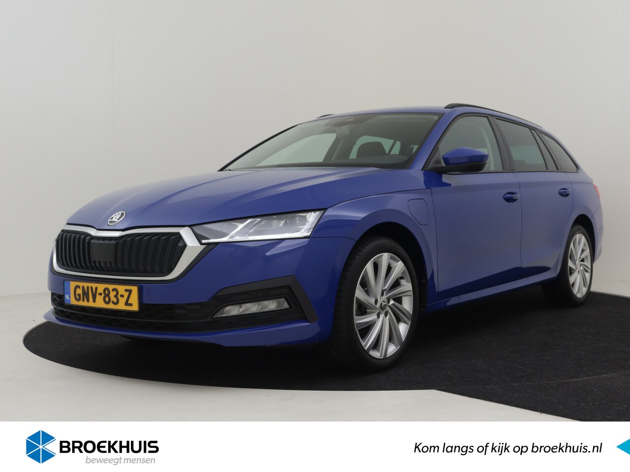 Skoda Octavia Combi - 1.4 TSI iV PHEV 204pk Business Edition | Cruise control | App connect | Trekhaak 1500kg | - AutoWereld.nl