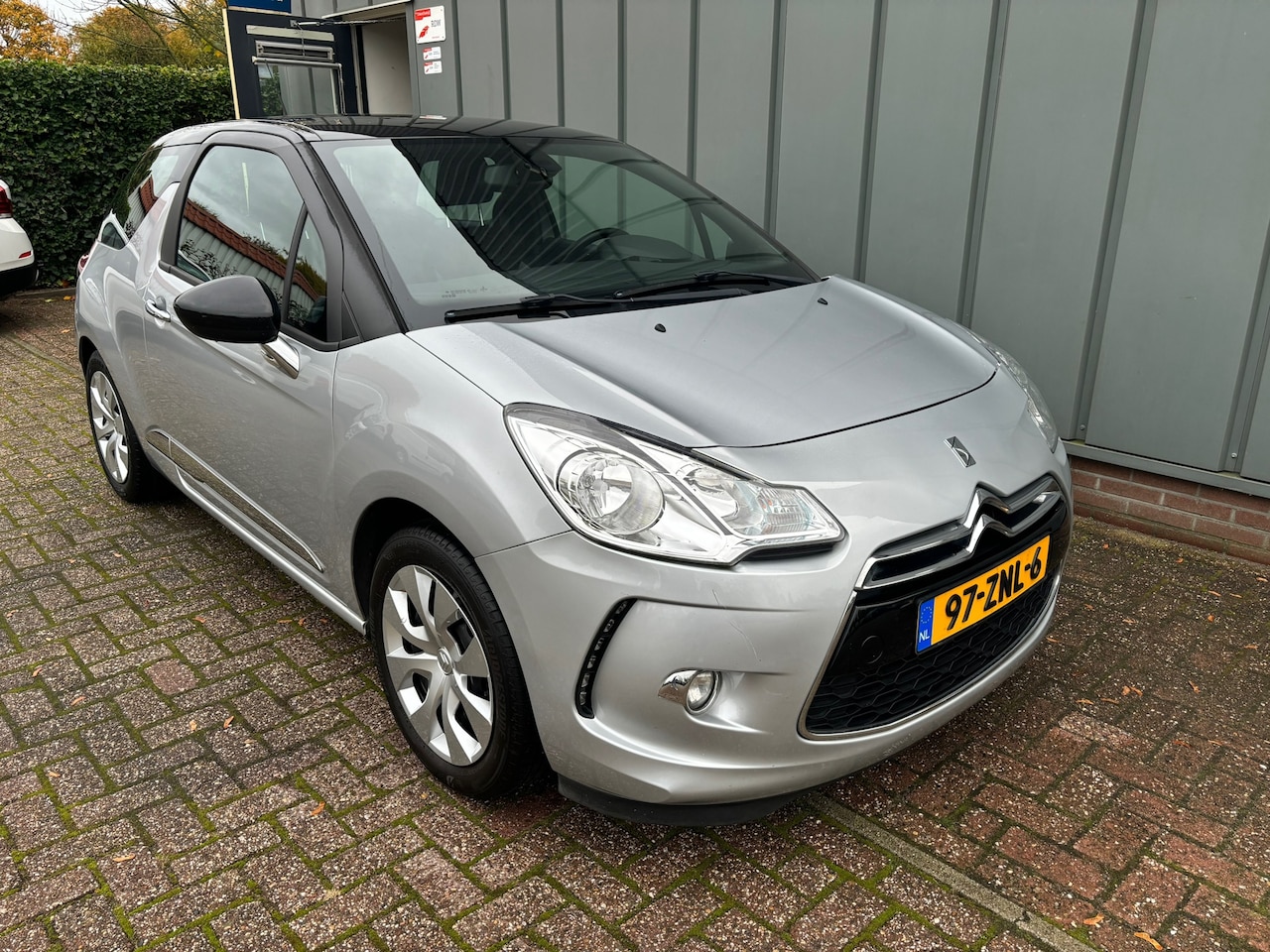 Citroën DS3 - 1.2 VTi Chic NAP//AIRCO//CRUISE//CV+AB//ELEC.RAMEN - AutoWereld.nl