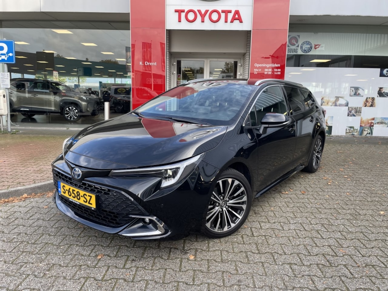 Toyota Corolla Touring Sports - 1.8 Hybrid First Edition | Facelift | Nieuw type | LED - AutoWereld.nl