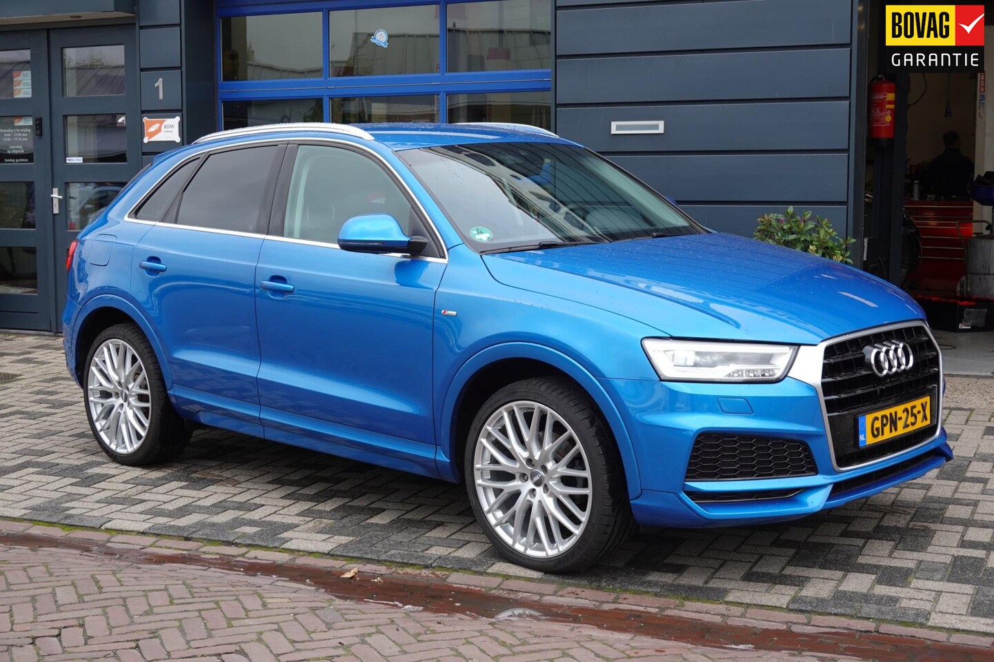 Audi Q3 - 1.4 TFSI CoD Sport S Line Edition 20 inch RIJKLAARPRIJS - AutoWereld.nl