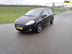 Fiat Grande Punto - 1.4-16V Edizione Lusso onderhoud ter inzage alhier