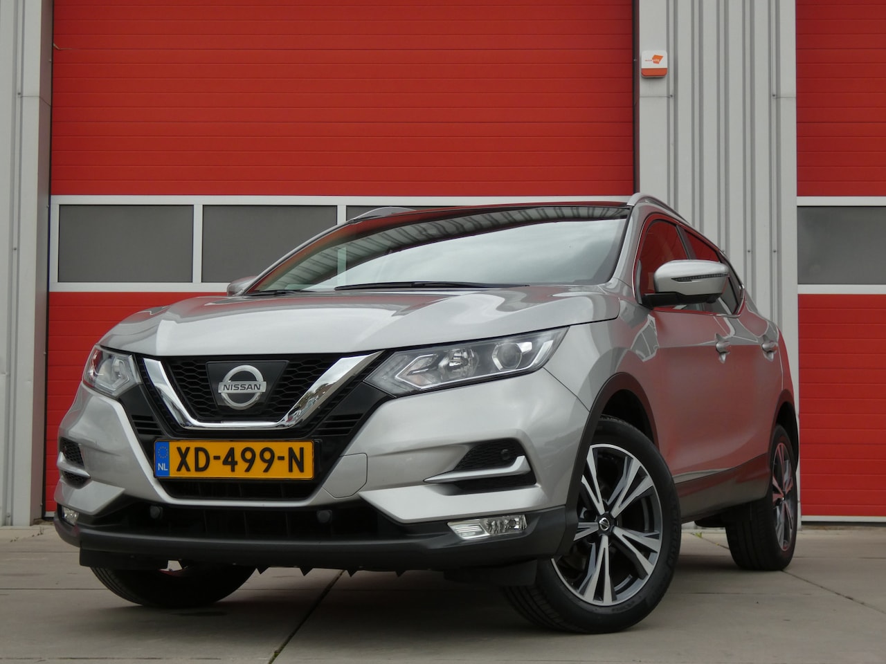 Nissan Qashqai - 1.2 N-Connecta/ lage km/ zeer mooi! - AutoWereld.nl