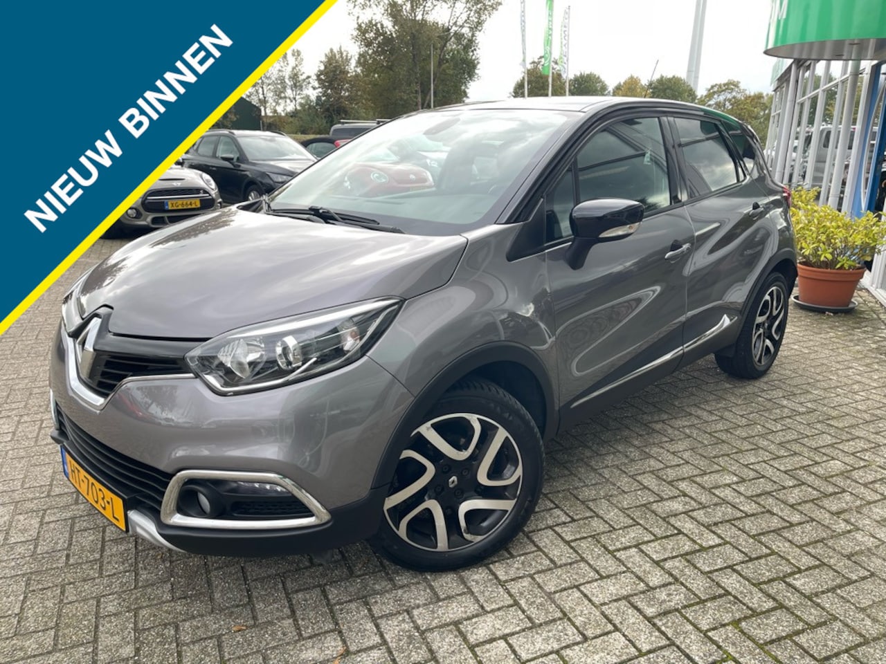 Renault Captur - 0.9 TCe Xmod 0.9 TCe Xmod, Leder, Nav, Camera - AutoWereld.nl