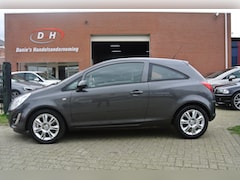 Opel Corsa - 1.2-16V Anniversary Edition airco inruil mogelijk nap