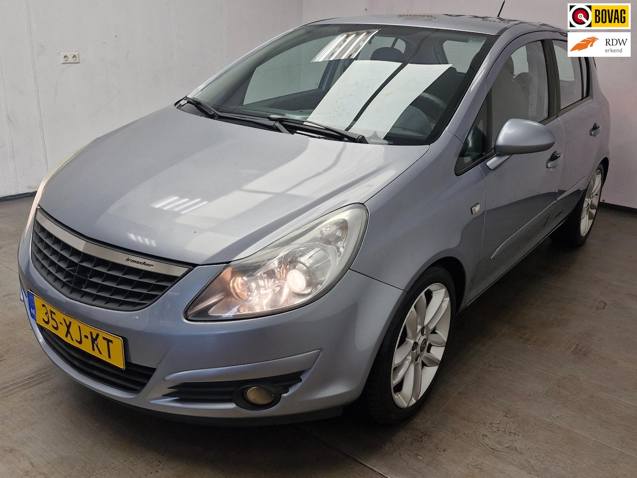 Opel Corsa - 1.4-16V Sport AIRCO ! GARANTIE ! NIEUWE APK ! - AutoWereld.nl