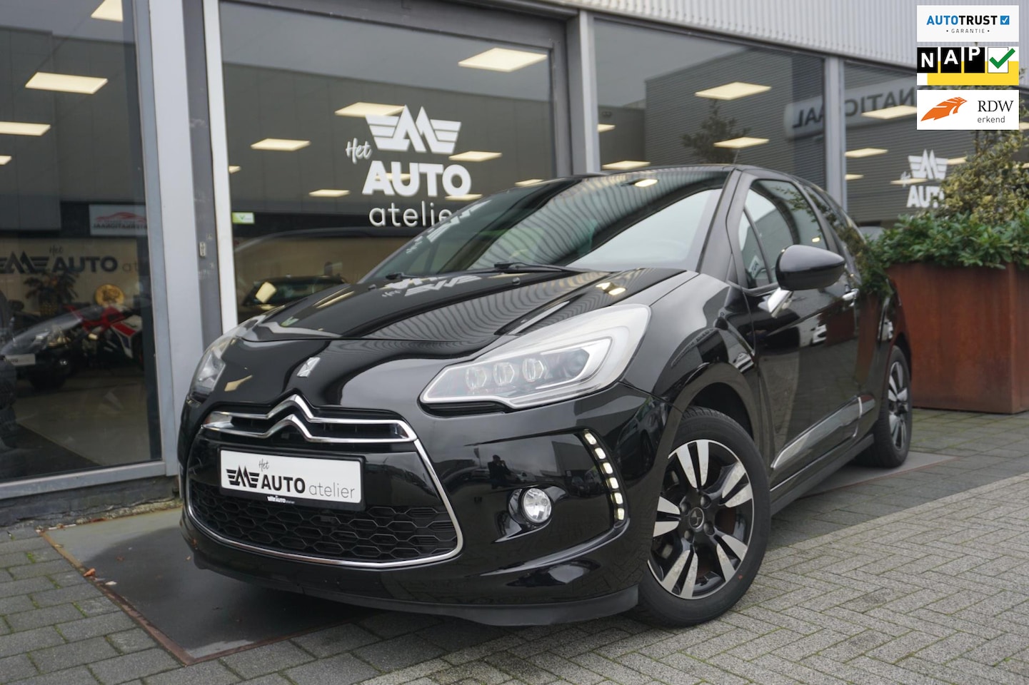 DS 3 - 1.2 PureTech So Chic 1.2 PureTech So Chic - AutoWereld.nl