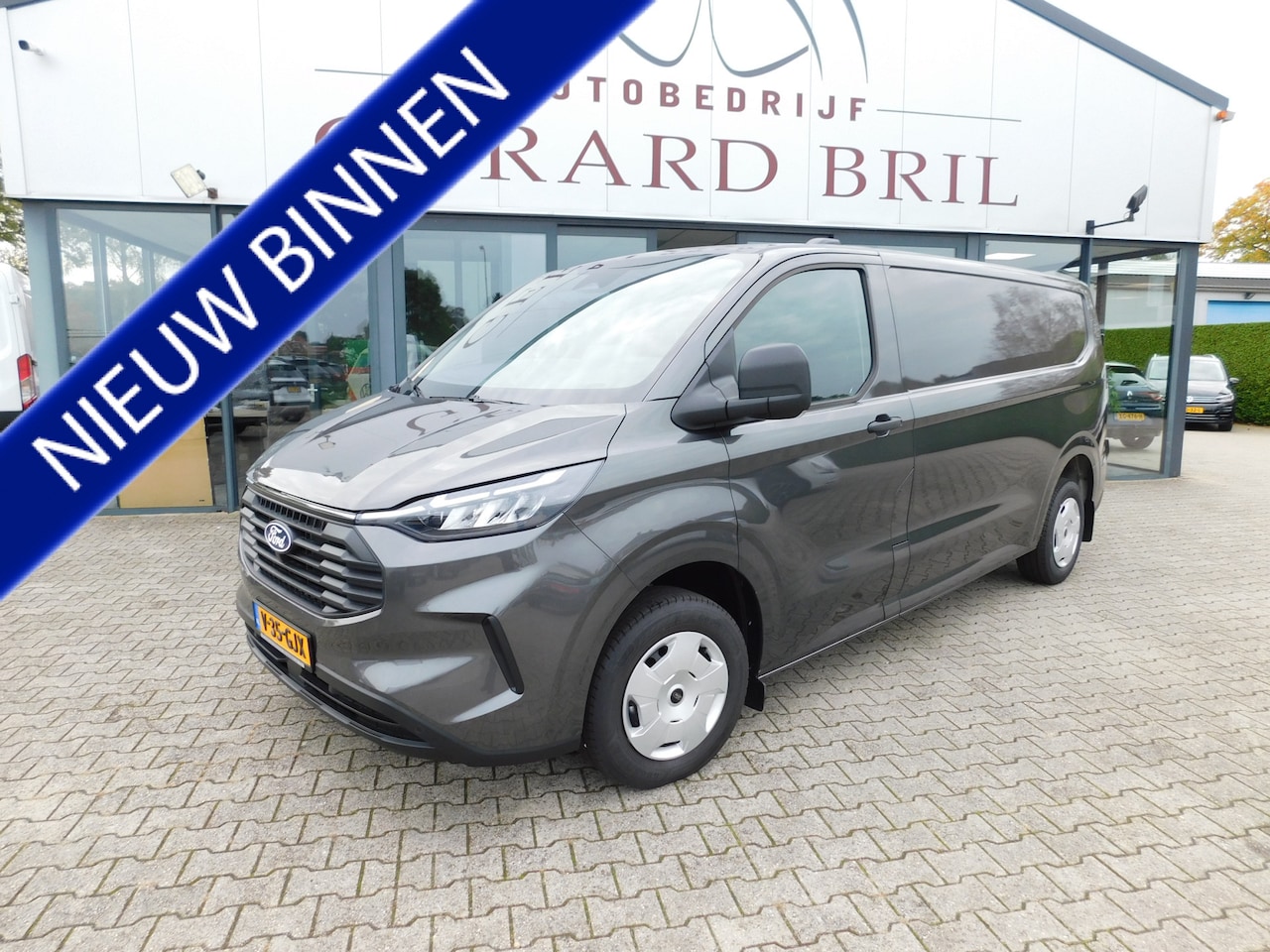 Ford Transit Custom - 320 2.0 TDCI L2H1 Led, Stoel-stuur-voorruitverwarming, enz enz. - AutoWereld.nl