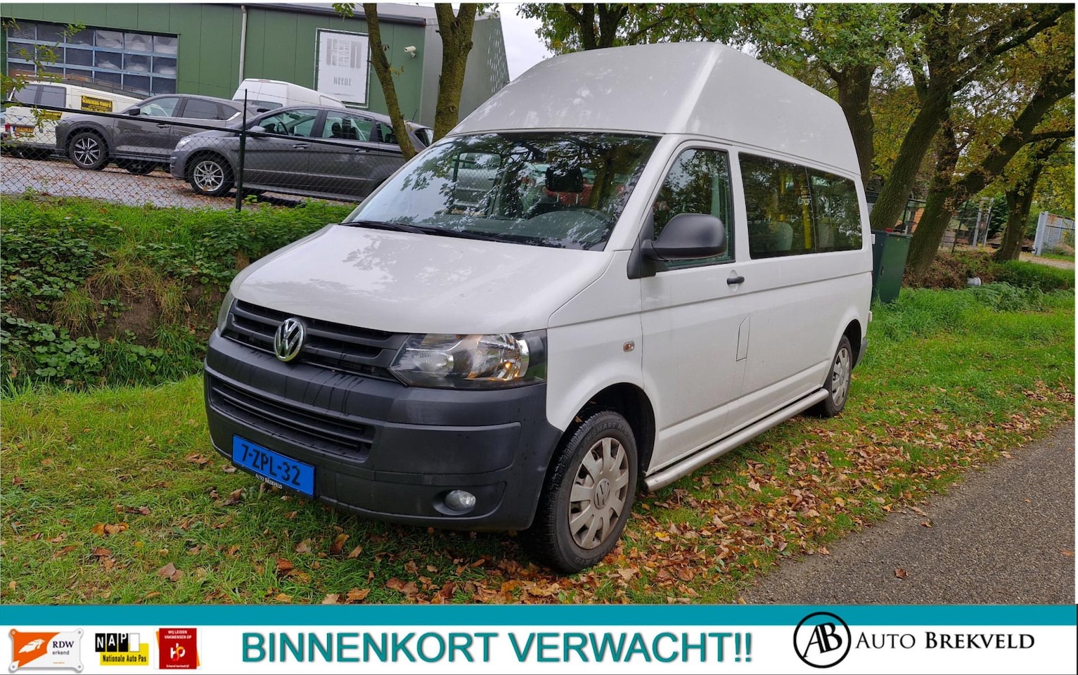 Volkswagen Transporter Kombi - 2.0 TDI L2H3 Trendline 84PK | Airco | Elektrisch pakket | NAP - AutoWereld.nl