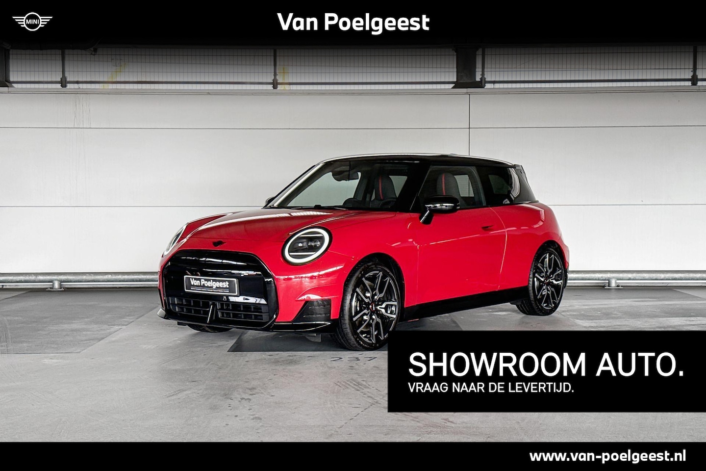 MINI John Cooper Works - 3-deurs Electric Cooper SE Cooper 54.2 kWh | Pakket M | Dak en spiegelkappen in Jetblack - AutoWereld.nl