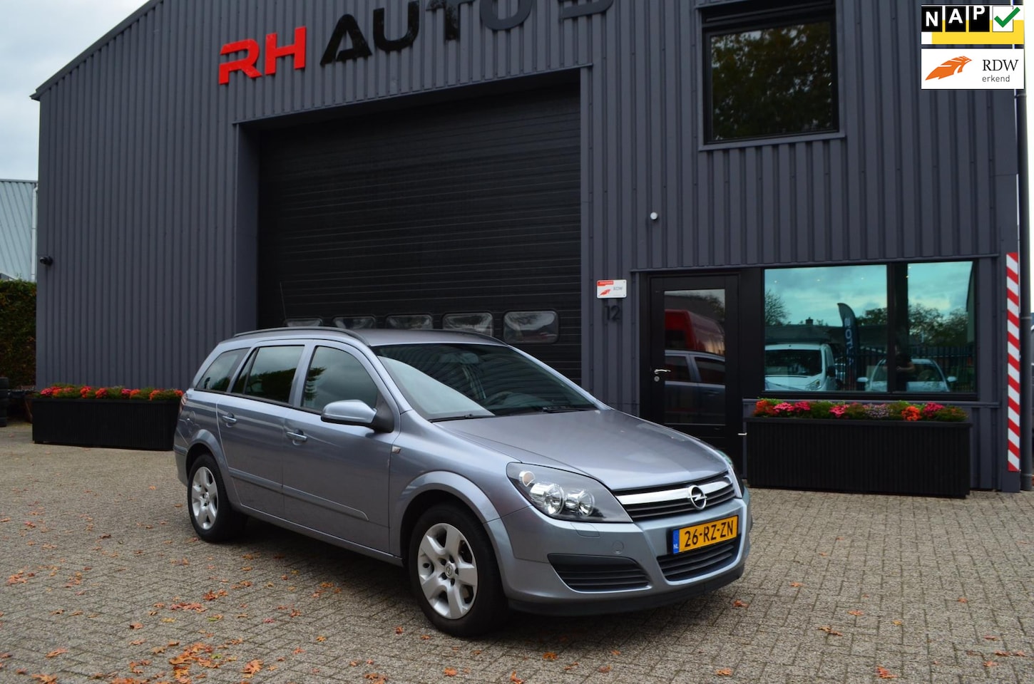 Opel Astra Wagon - 1.8 Edition | Automaat | Airco | Cruise control - AutoWereld.nl