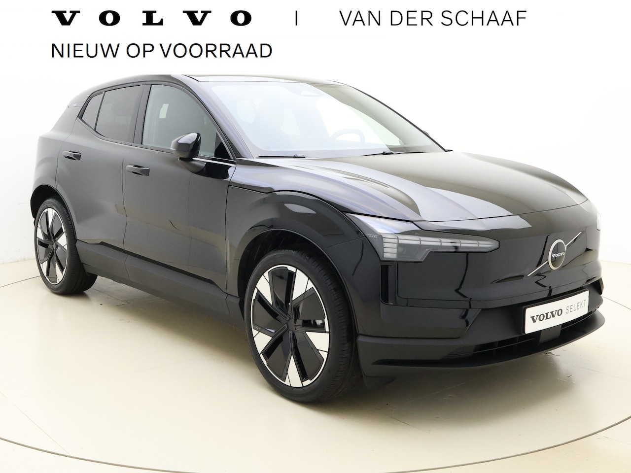 Volvo EX30 - Extended Range Plus 69 kWh / Gratis laadpaal* / Snel leverbaar / Getint glas / Stoel + Stu - AutoWereld.nl