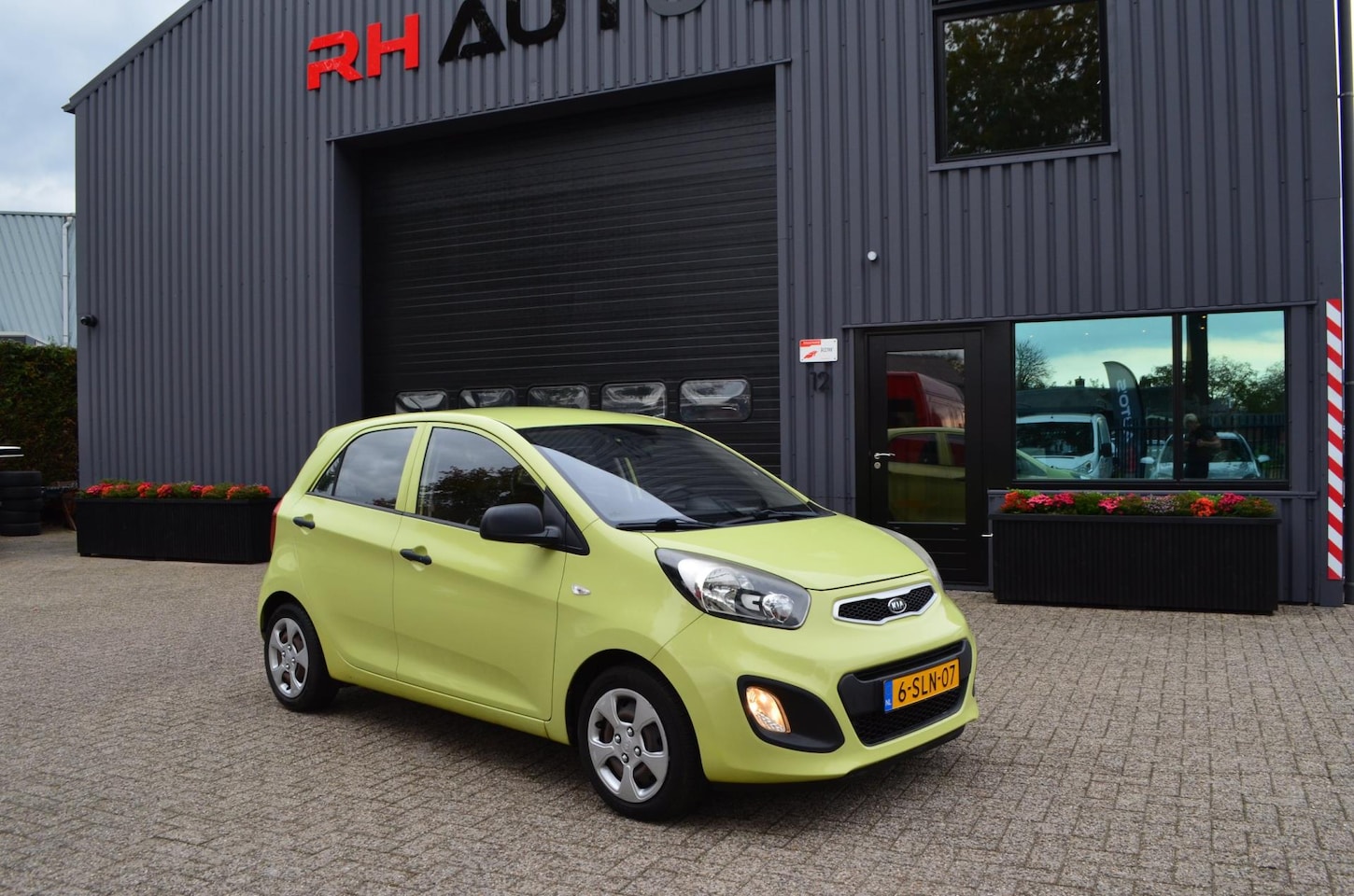 Kia Picanto - 1.0 CVVT Comfort Pack/AIRCO - AutoWereld.nl