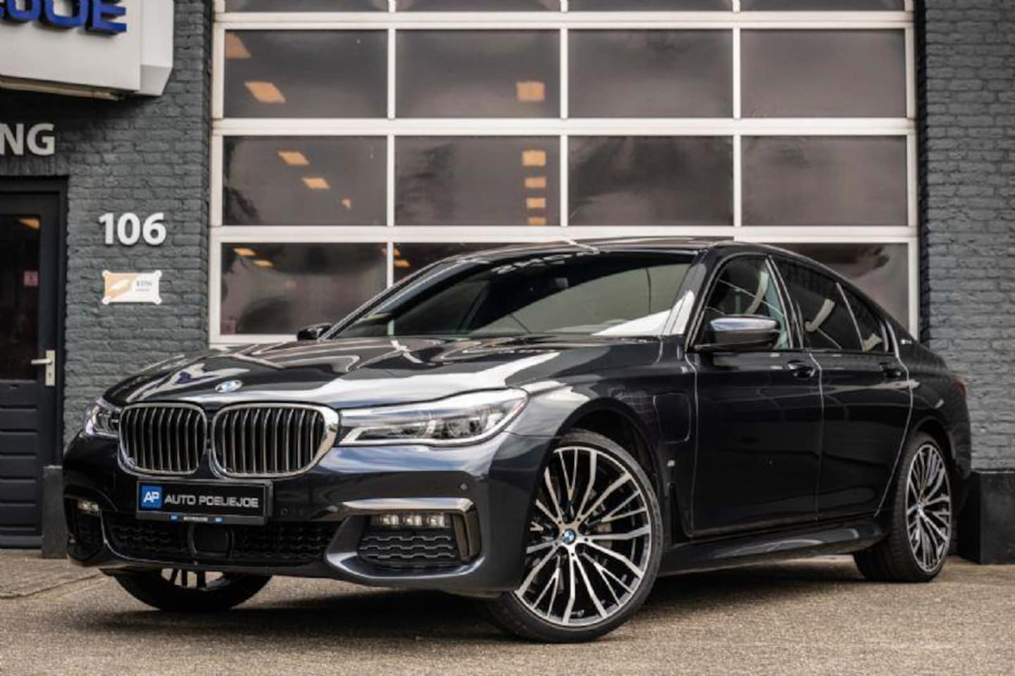 BMW 7-serie - 740e 740E, M-Sport, ACC, Dak, Harman/Kardon, 360* Camera, Nappa, Massage, Head-up, Keyless, Sof - AutoWereld.nl