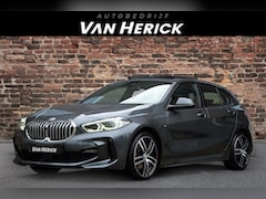 BMW 1-serie - 118i M Sport Automaat | Navi | Open-dak | Cruise