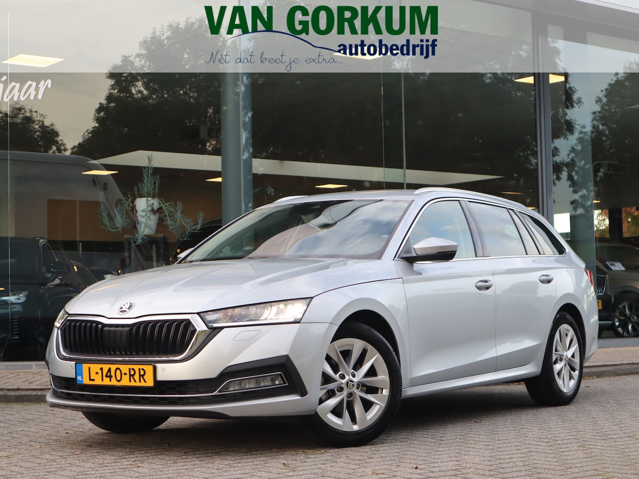 Skoda Octavia Combi - 1.0 TSI Business Edition Plus 1.0 TSI Business Edition Plus - AutoWereld.nl