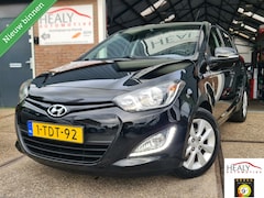 Hyundai i20 - 1.2i i-Deal|2e Eig|2014|138dkm|Dealer onderhoud