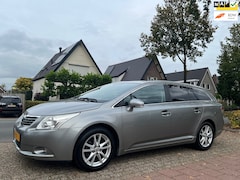 Toyota Avensis Wagon - 1.8 VVTi Business Automaat NL-AUTO-NAP