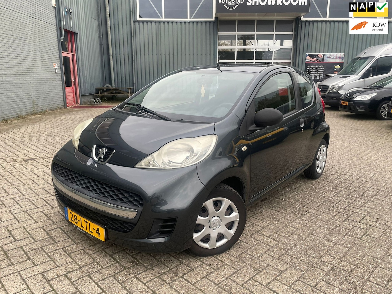 Peugeot 107 - 1.0-12V XR APK/NAP/3 Deurs - AutoWereld.nl