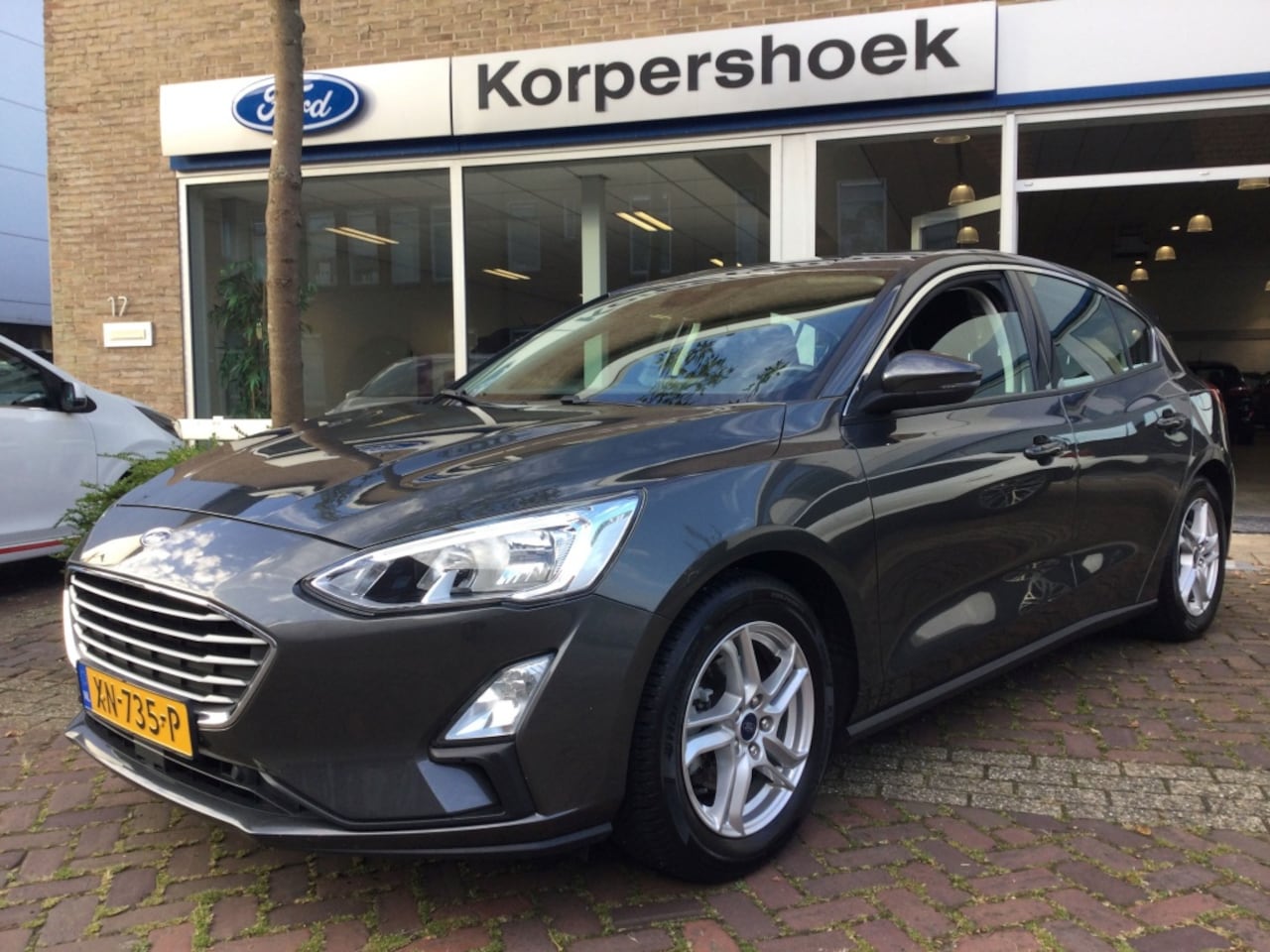 Ford Focus - 1.0 EcoB. 100 pk Tr Ed. bns - AutoWereld.nl