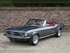 Ford Mustang Convertible - 289 "C-code" Extensive restored in 2018-2019, "Dark Smoke Grey" with a Burgundy Red interi