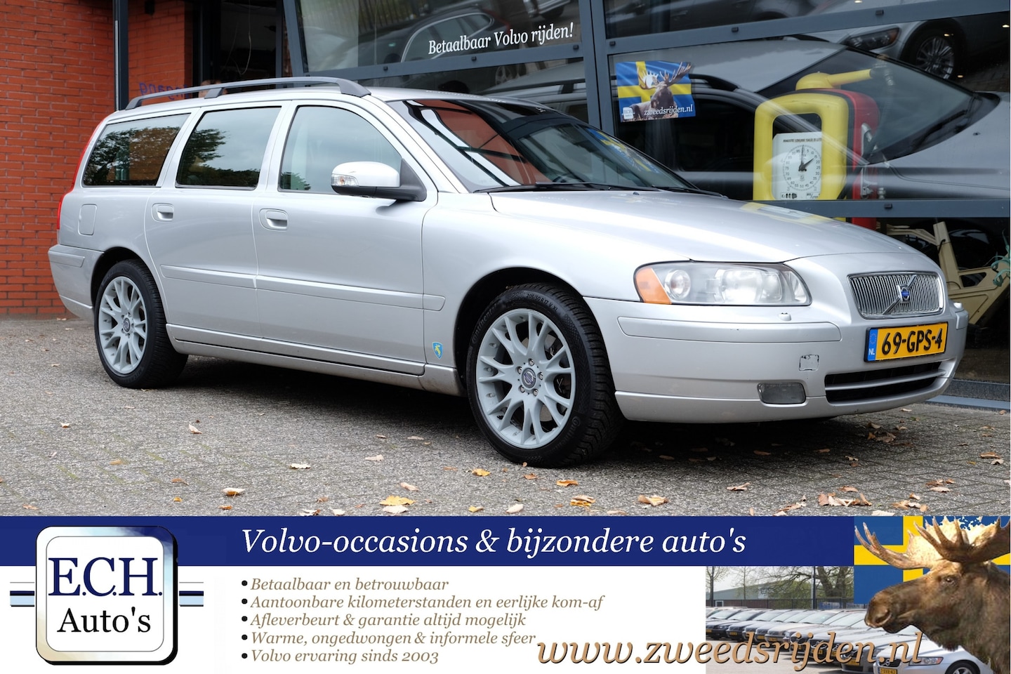 Volvo V70 - 2.4 Edition Classic 2.4 Edition Classic, Leer, Navi, Trekhaak, Xenon - AutoWereld.nl