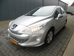 Peugeot 308 - 1.6 VTI XT