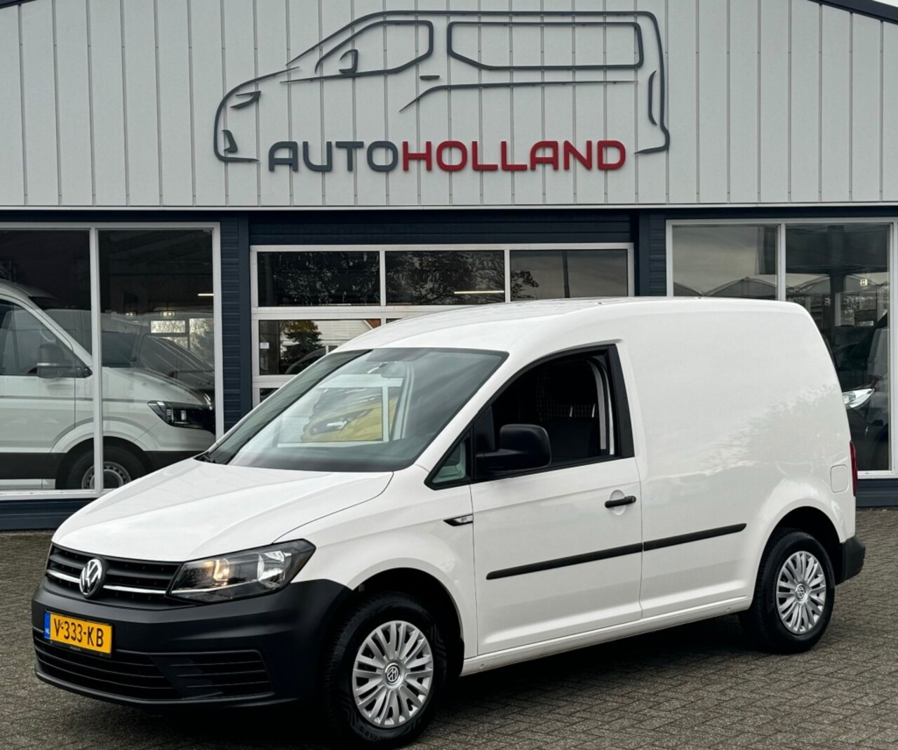 Volkswagen Caddy - 2.0 TDI 55KW 75PK EURO 6 AIRCO/ TREKHAAK/ ORIGINEEL AUDIO/ 100% - AutoWereld.nl