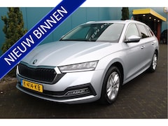 Skoda Octavia Combi - 1.0 TSI Business Edition Nieuw Model ECC/NAV/DIGI.DASHB/CRUISE/CARPLAY/BLUETOOTH/PDC/LMV/E