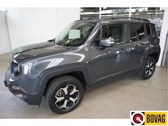 Jeep Renegade - 4xe 240 Plug-in Hybrid Electric Trailhawk Navi 240Pk