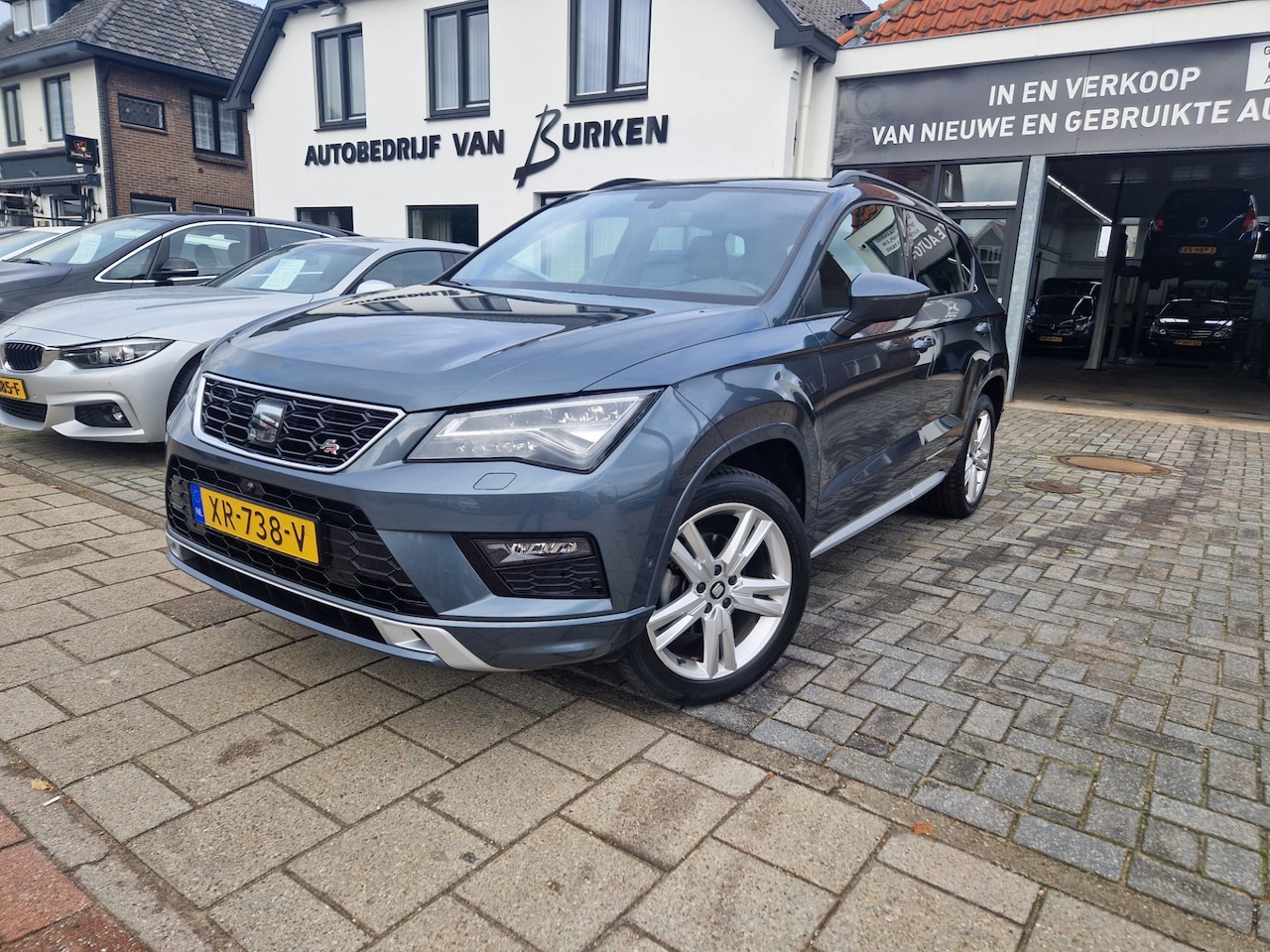 Seat Ateca - 1.5 TSI FR Business Intense 1.5 TSI FR Business Intense, Navigatie,Airco,Achteruitrijcamera,Panoramadak - AutoWereld.nl