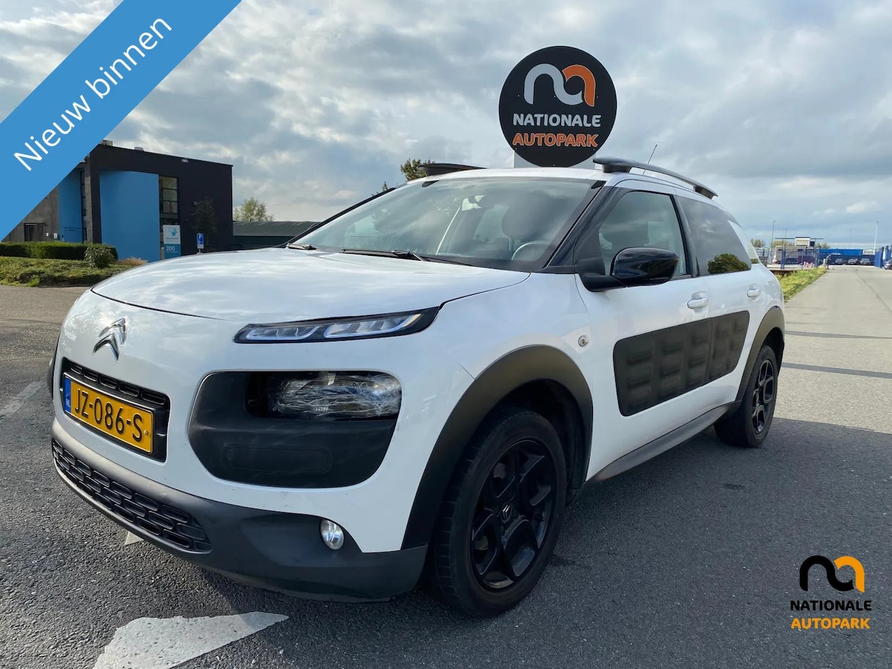 Citroën C4 Cactus - 2015 * 1.2PURETECH * - AutoWereld.nl