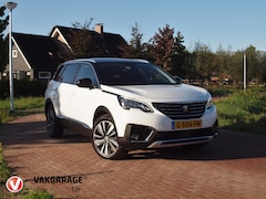 Peugeot 5008 - 1.6 PureTech Blue Lease Premium | Panoramadak | Trekhaak | Apple Carplay | Navi |