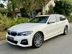 BMW 3-serie Touring - 330e xDrive 292PK M-Sport•Pano•Trekhaak