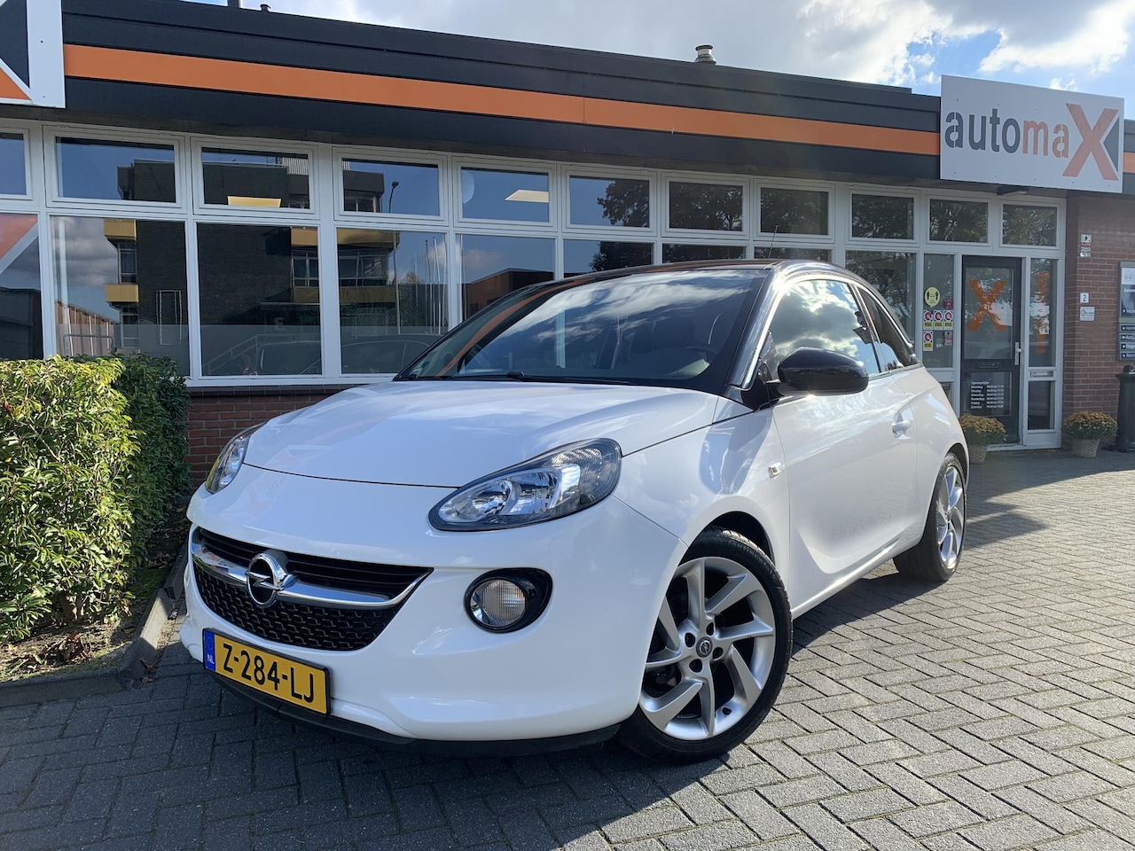 Opel ADAM - 1.4 Slam Black Favourite |Multimedia!|Cruise!|Hardwell!| - AutoWereld.nl