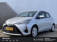 Toyota Yaris - 1.5 Hybrid Active / Trekhaak / Navigatie / Cruise Control / Camera / Airco / Compleet deal