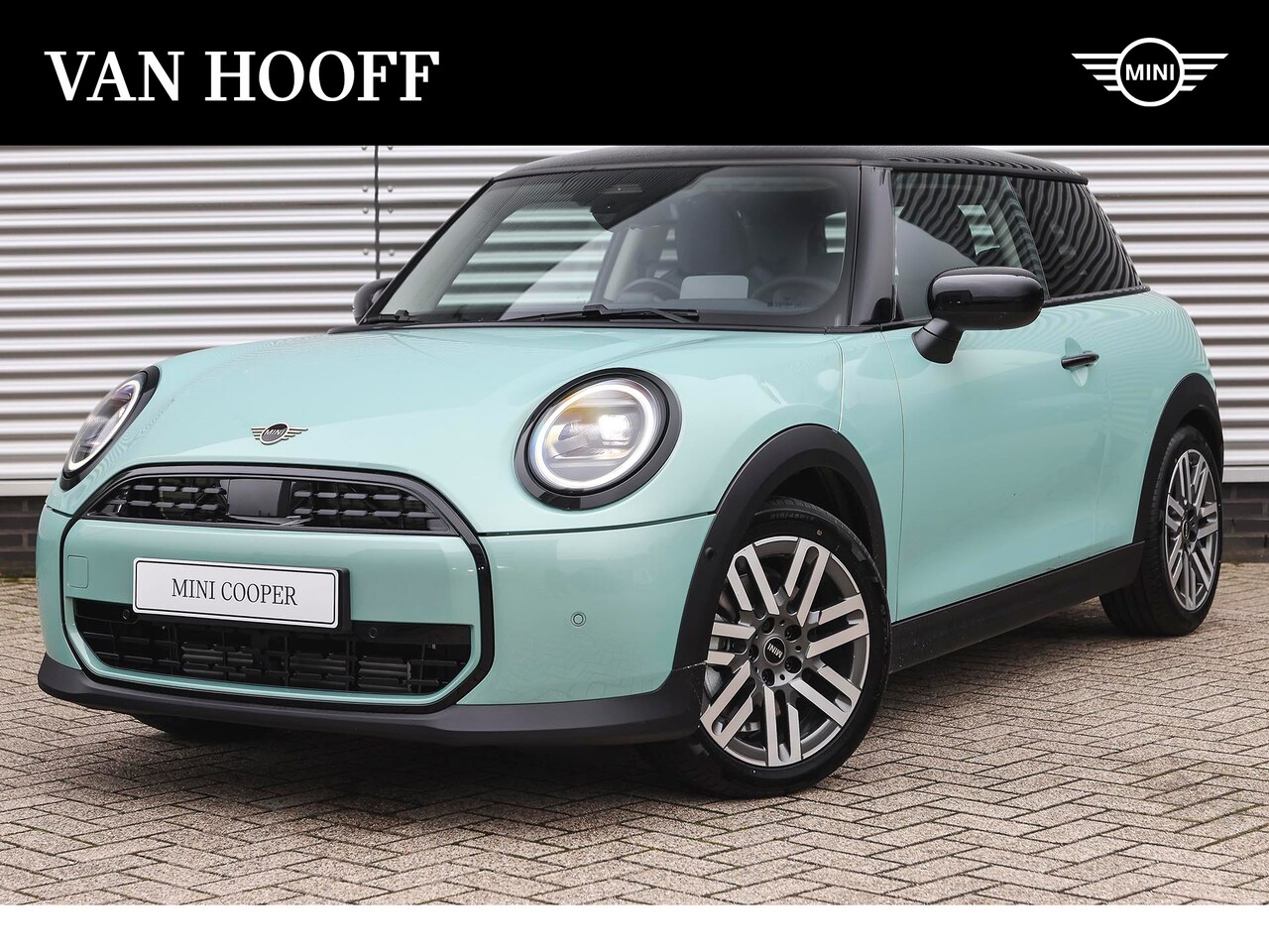 MINI Cooper - Hatchback C Automaat / Classic / Pakket M / 17 inch Parallel Spoke 2-tone - AutoWereld.nl