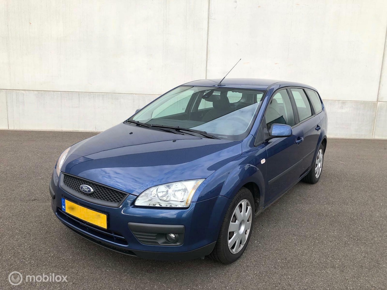 Ford Focus Wagon - 1.6-16V Airco Cruisecontrol - AutoWereld.nl