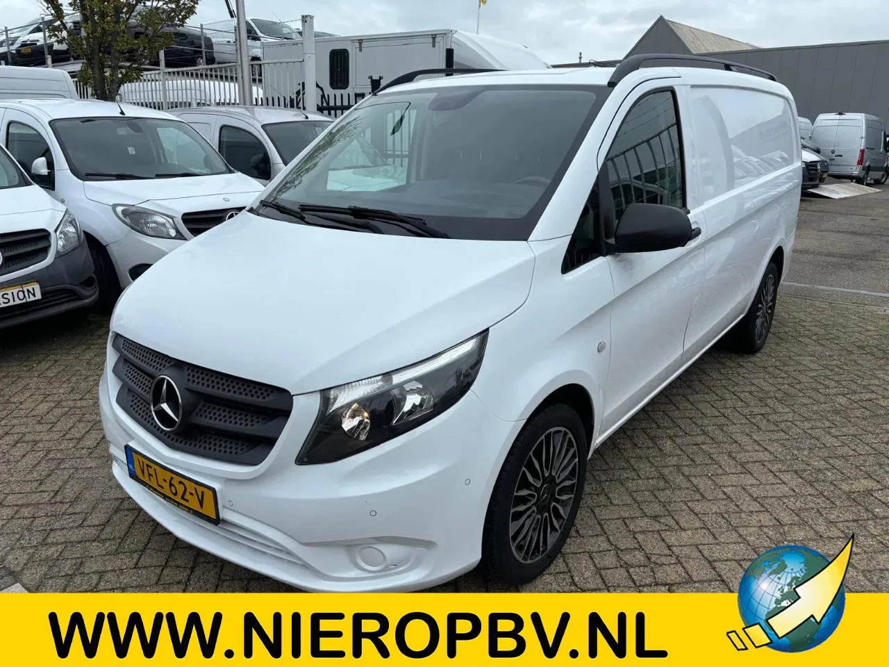 Mercedes-Benz Vito - 116 cdi l2 automaat airco navi - AutoWereld.nl