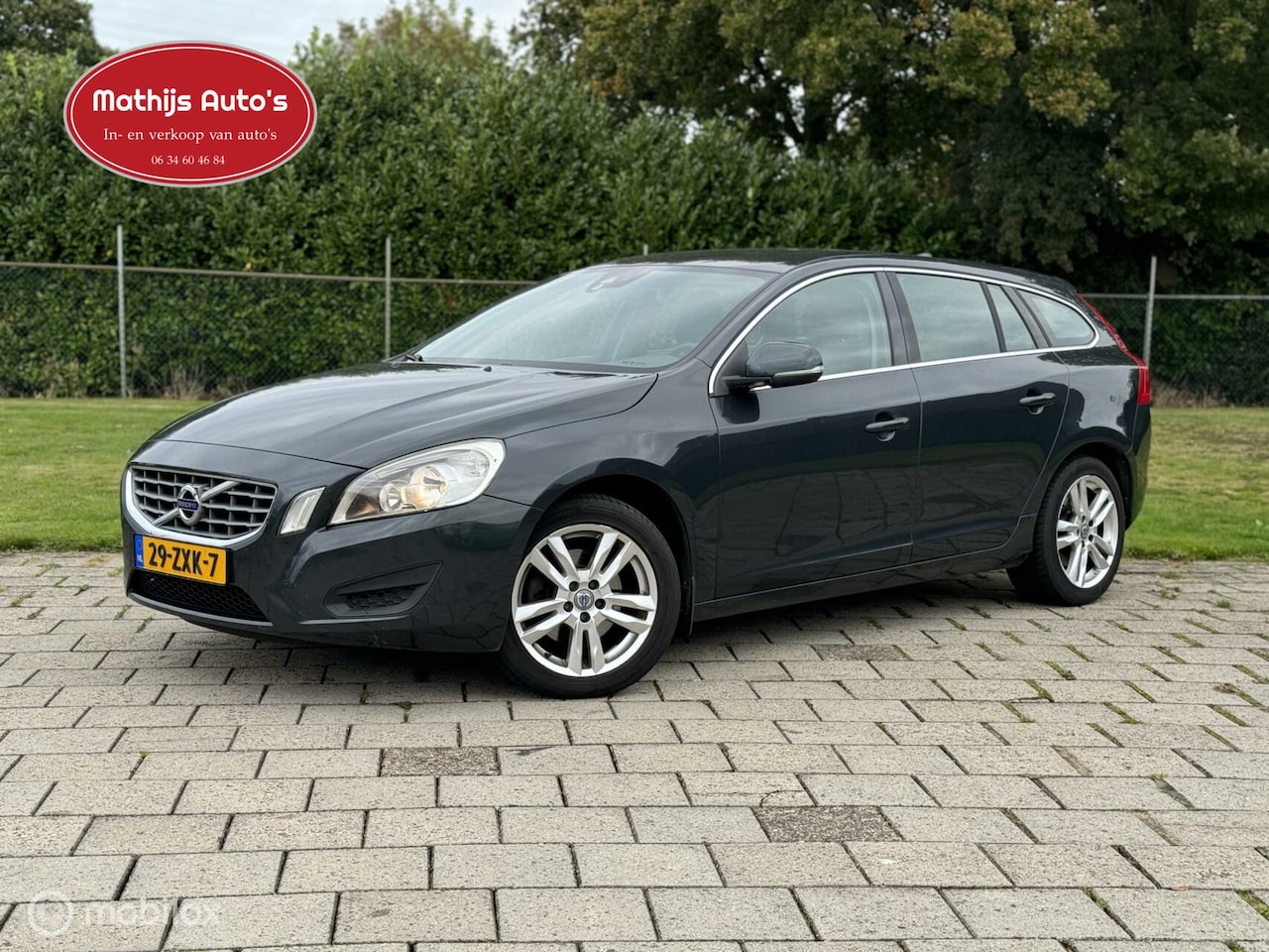 Volvo V60 - 2.0 D3 Summum Automaat Ex. BPM! - AutoWereld.nl