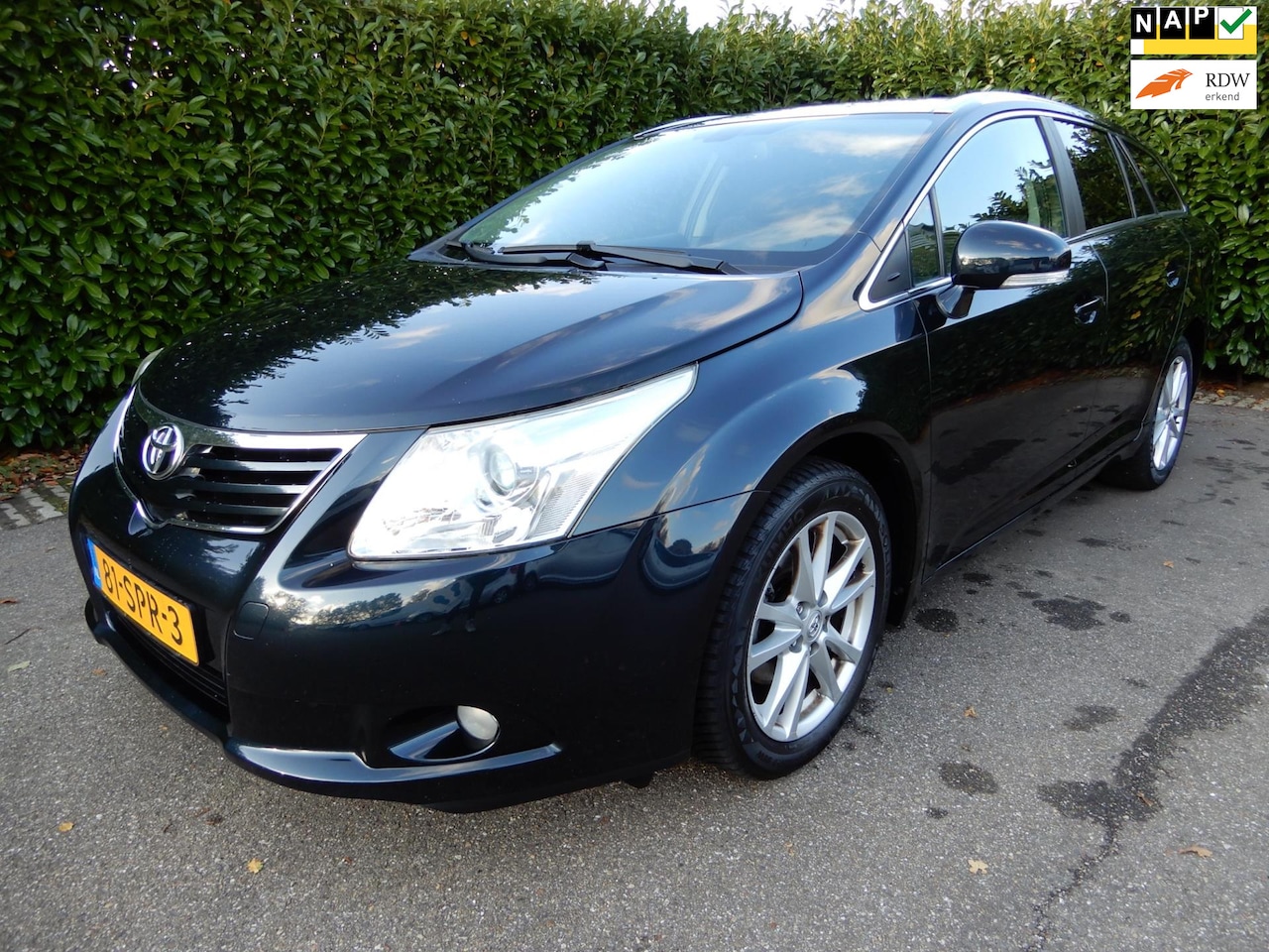 Toyota Avensis Wagon - 1.8 VVTi Business. Automaat. Origineel Nederlandse auto met NAP. - AutoWereld.nl