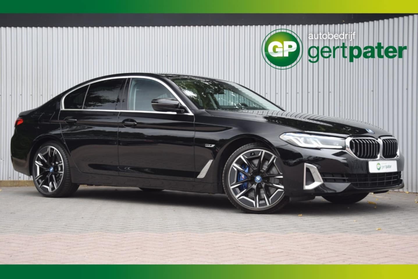 BMW 5-serie - 545e xDrive Business Plus LaserLED/HarmanKardon/Comfortstoelen - AutoWereld.nl